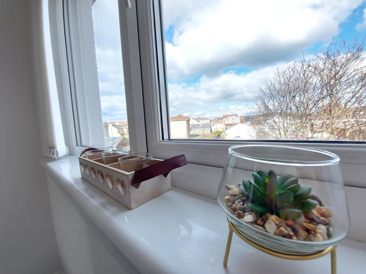 Teddy Bears' 3-Bedroom Maisonette Saltcoats Exterior foto